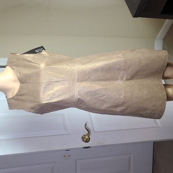 Badgley Mischka Gold Sleeveless Leather Dress 👗